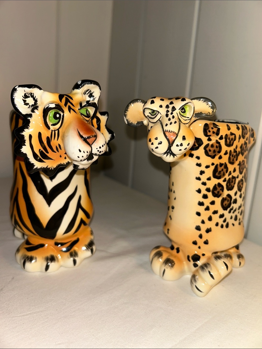 Vintage wild cat mug set SWAK Lynda Corneille Ceramic Tiger Leopard figurine Y2K